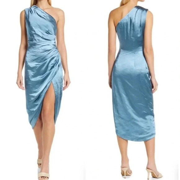 Elliatt Revolve Cassini One-Shoulder Satin Ruched Gown Dress Slit Blue Formal XS - Picture 4 of 9